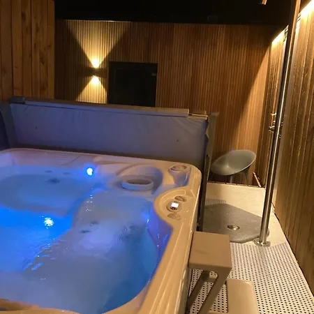 Tiny House - Luxury ビューリンゲン